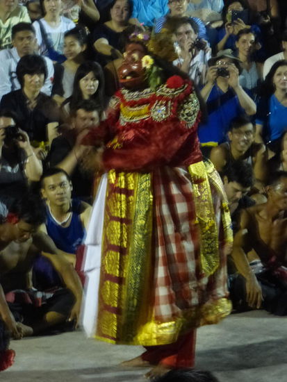 Kecak &amp; Fire Dance am Uluwatu Tempel auf Bali