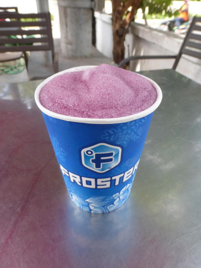 Hier meine 0,3 Liter für 6000 IDR = 0,38 Euro