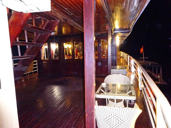 Am Abend auf unserer Dschunke