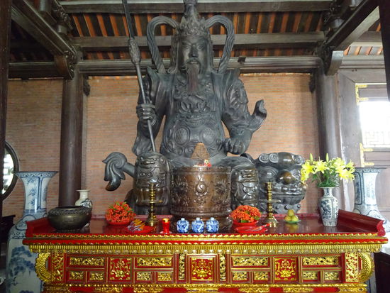 Tempelkomplex  Chua Bai Dinh in Trang An