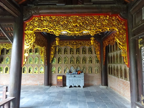 Tempelkomplex  Chua Bai Dinh in Trang An