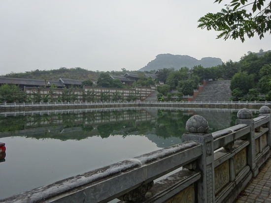 Tempelkomplex  Chua Bai Dinh in Trang An