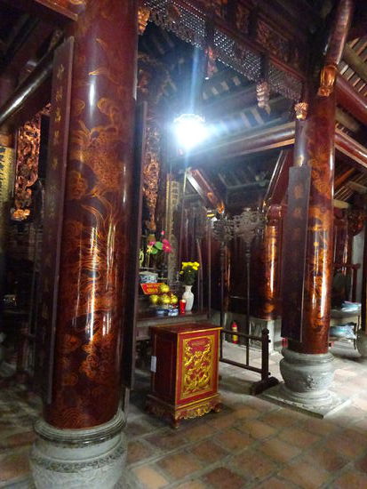 Tempel von Kaiser Dinh Tien Hoang