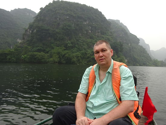 Ich im Nationalpark  " Trang An "