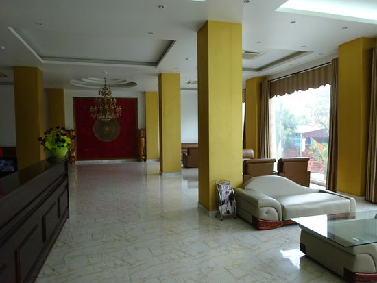 Weit und breit war ich der einzige Gast für den es sich offensichtlich nicht gelohnt hat die Reception zu besetzen