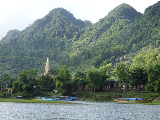 Auf der Fahrt zur Phong Nha Höhle im Ke Bang Nationalpark