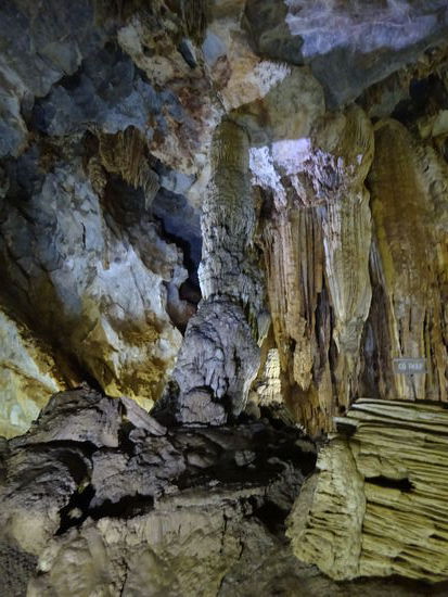 Paradieshöhle im Ke Bang Nationalpark