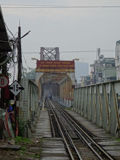 Cau Long Bien Brücke  ( Paul Doumer Brücke ) erbaut um 1900