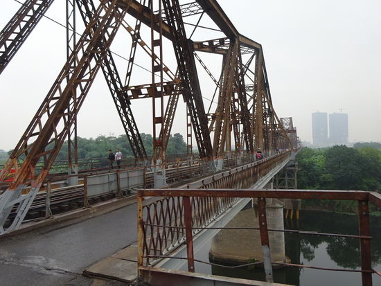 Cau Long Bien Brücke  ( Paul Doumer Brücke ) erbaut um 1900