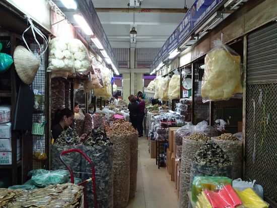 Dong Xuan Markt Hanoi