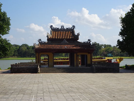 Auf dem Weg zur Zitadelle von Hue