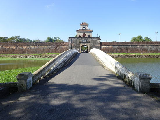 Auf dem Weg zur Zitadelle von Hue