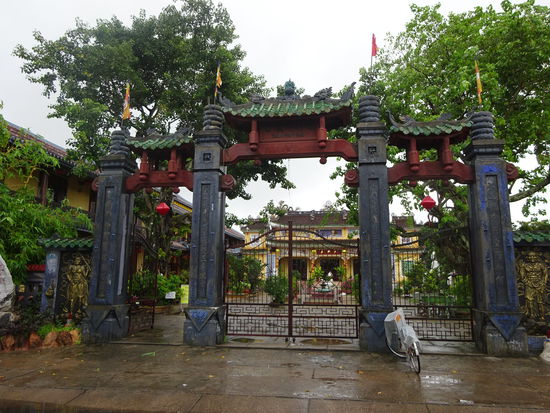 Erster kleiner Tempel in Hoi An