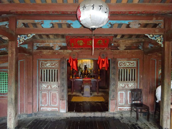 Kleiner Tempel auf der japanischen Brücke in Hoi An