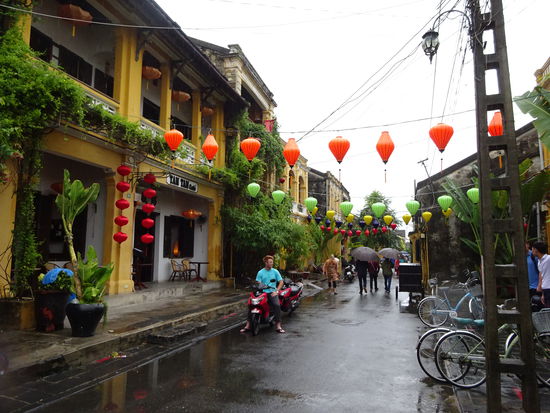 In den Straßen und Gassen von Hoi An