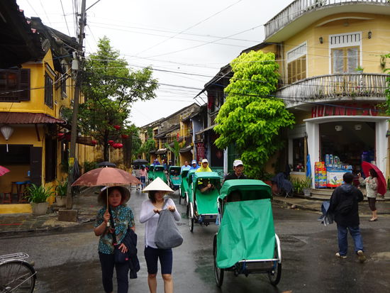 In den Straßen und Gassen von Hoi An