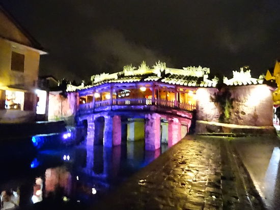 Japanische Brücke von Hoi An am Abend