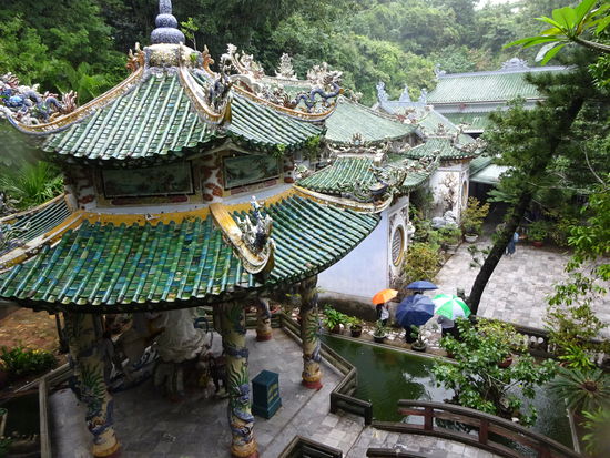 Tempel in den Marmorbergen