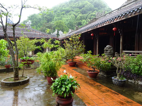 Tempel in den Marmorbergen