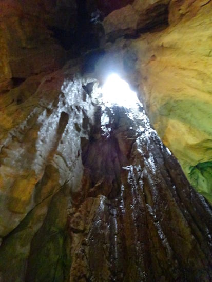 Auch hier wieder Krater in den Decken