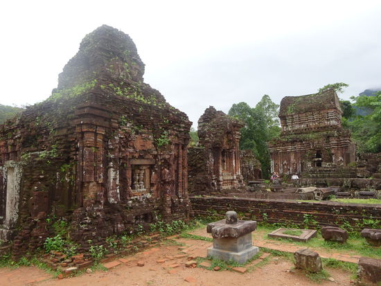 Tempel der Gruppe B und C in My Son