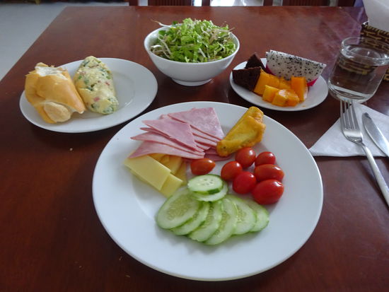 Mein Frühstück im Hotel war zum Teil sehr auf die russischen Gäste abgestimmt