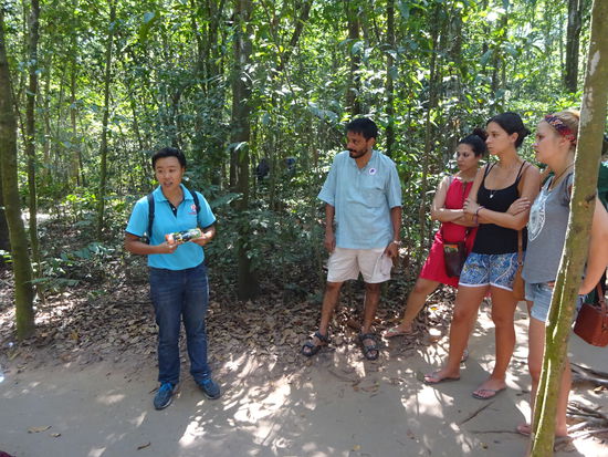 Unser netter Guide mit unser sehr überschaubaren Gruppe