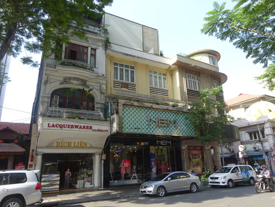 Weiter geht es durch die Straßen von Saigon