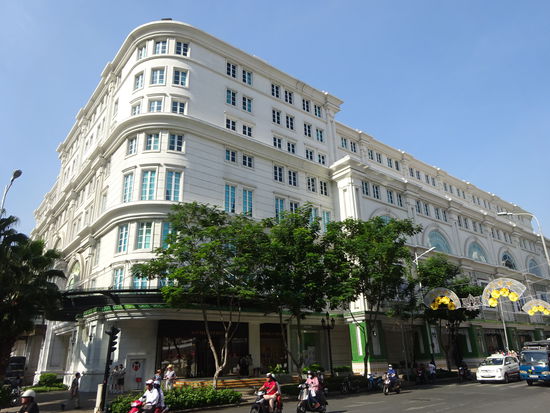 Weiter geht es durch die Straßen von Saigon