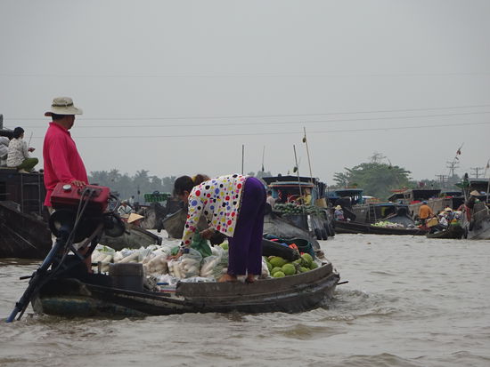 Schwimmender Markt von Cai Rang im Mekong Delta