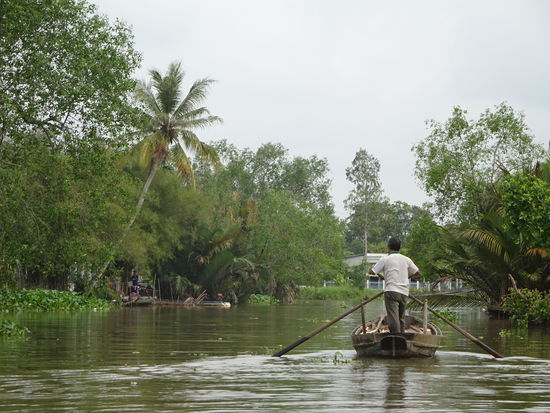 Bootsfahrt durch die Seitenarme des Mekong im Delta bei Can Tho