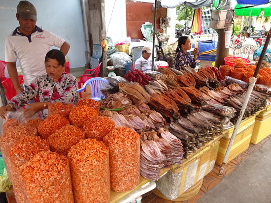 Trockenfisch auf dem Markt von Can Tho
