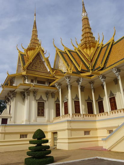 Auf dem Gelände des Königspalastes von Phnom Penh