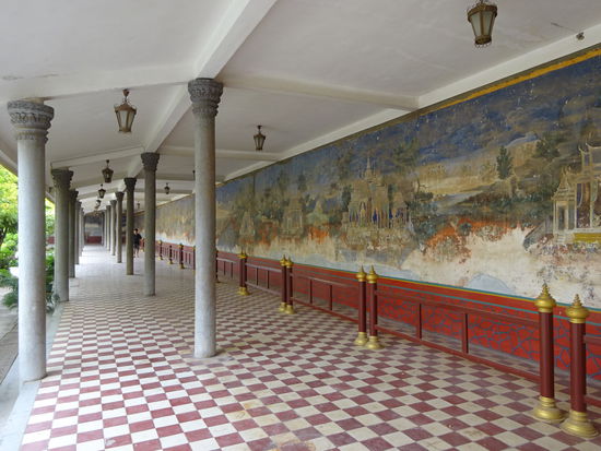 Auf dem Gelände des Königspalastes von Phnom Penh