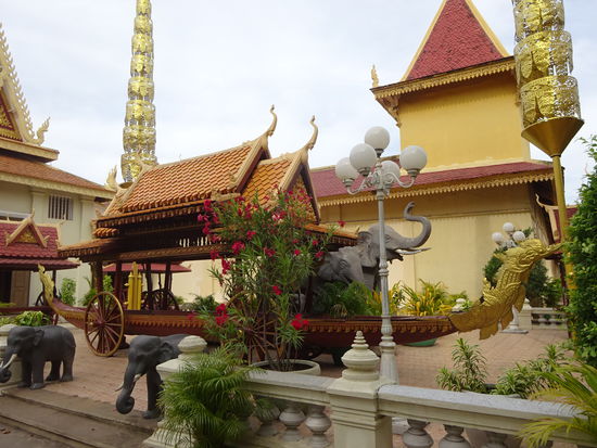 Auf dem Gelände des Königspalastes von Phnom Penh