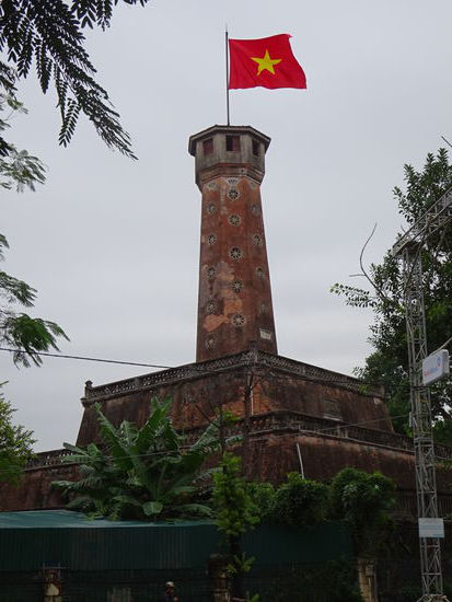 Der alte Cot Co Flagenturm auf dem Gelände der Zitadelle von Hanoi