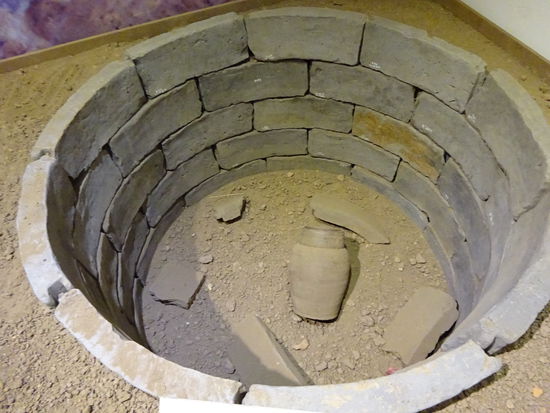 Einige Fundstücke der Zitadelle im angrenzenden Museum