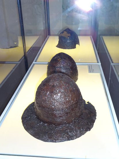 Einige Fundstücke der Zitadelle im angrenzenden Museum