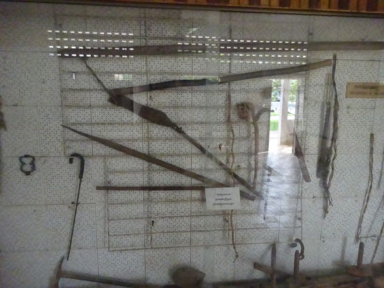 Folterwerkzeuge der Roten Khmer