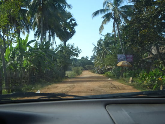 Weiter geht es auf Schotterpisten Richtung Preah Khan