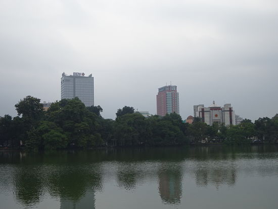 Hoan Kiem See in Hanoi