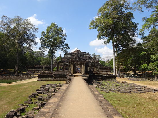 Hindu -Tempel Baphuon in Angkor aus dem 11. Jh.
