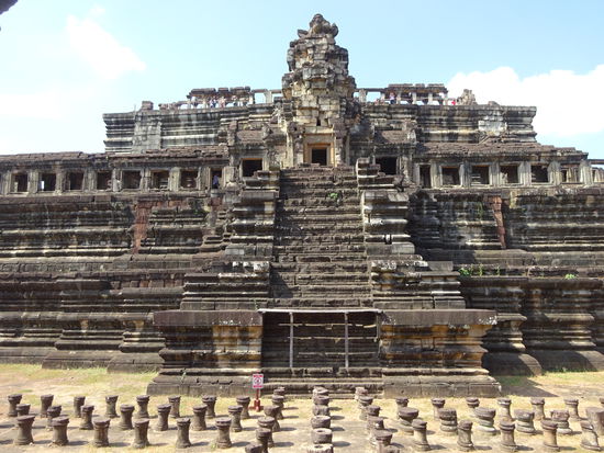 Hindu -Tempel Baphuon in Angkor aus dem 11. Jh.