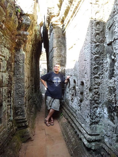 Ich im buddhistischen Tempel Preah Khan in Angkor aus dem 12. Jh.