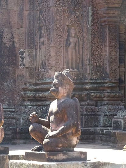 Der Hindu - Tempel Banteay Srei aus dem 10. Jh.