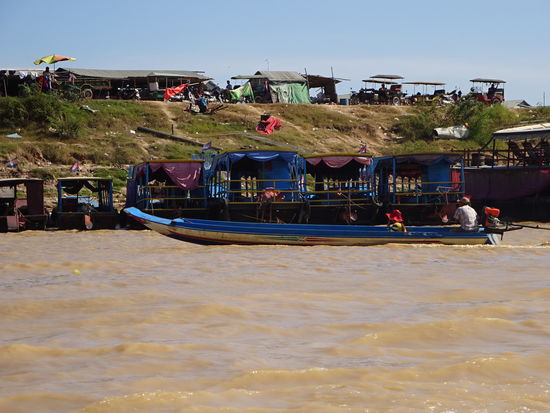 Die Boote warten auf Gäste