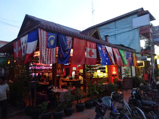 Es wird langsam Dunkel in Siem Reap  und die Partys können beginnen