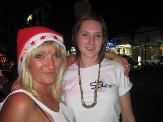 Katalin und Sam unsere gute Seele in der Bar Solo