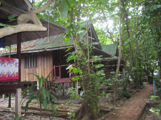 Dew Drop Hut Bungis gibt es noch