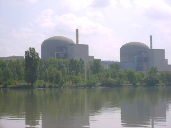 Ab und zu ein Atomkraftwerk,